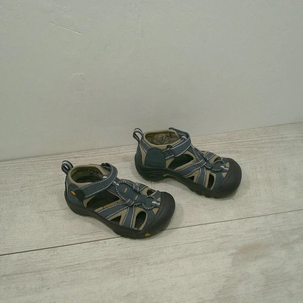 KEEN Kids Hiking Outdoor Sandals Newport Waterproof Gray Blue Size 10 EU 27/28